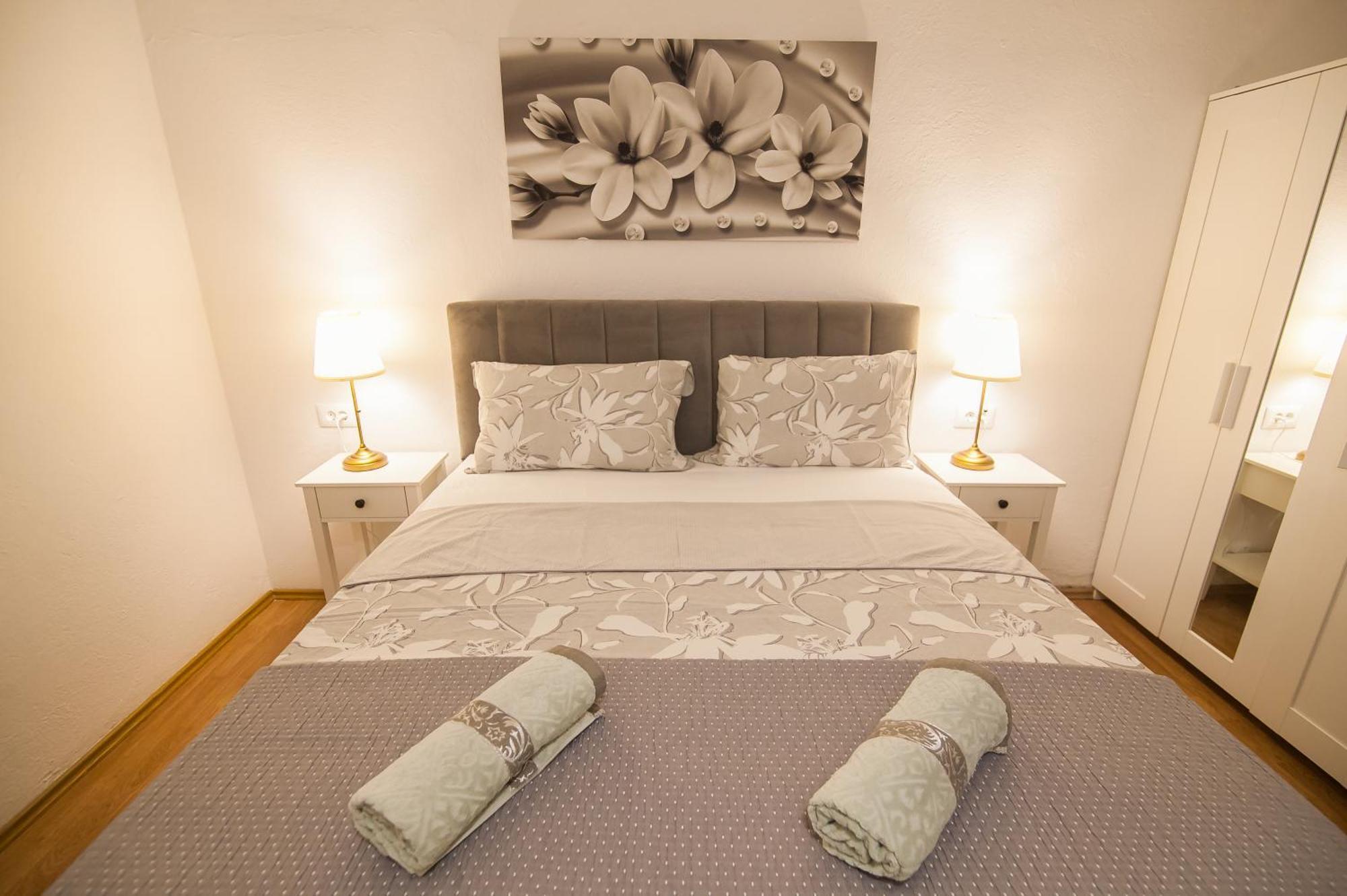 Apartments Paula Bol Luaran gambar
