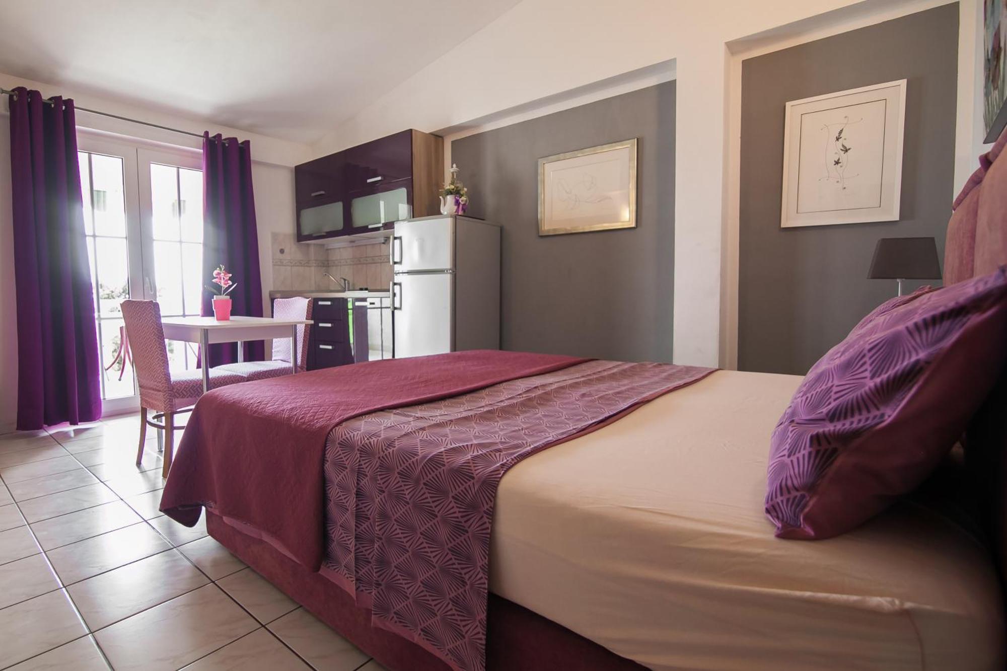 Apartments Paula Bol Luaran gambar